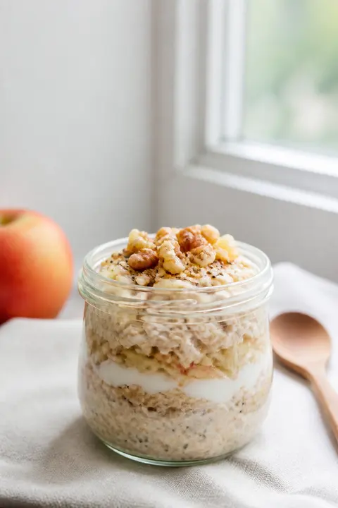 Apple Cinnamon Overnight Oats
