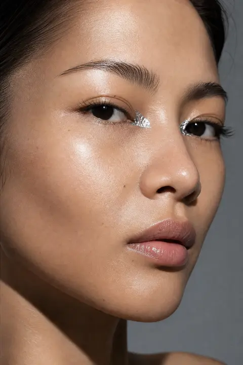 Silver Inner-Corner Eye Highlight